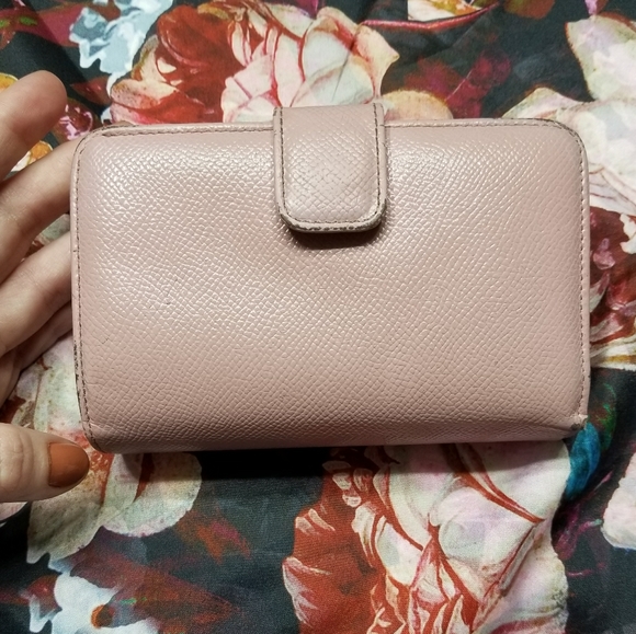 DOLCE & GABBANA Pink Zip Around Short Wallet - Picture 8 of 12